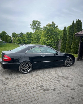 Mercedes-Benz CLK cena 28990 przebieg: 209000, rok produkcji 2006 z Płock małe 254